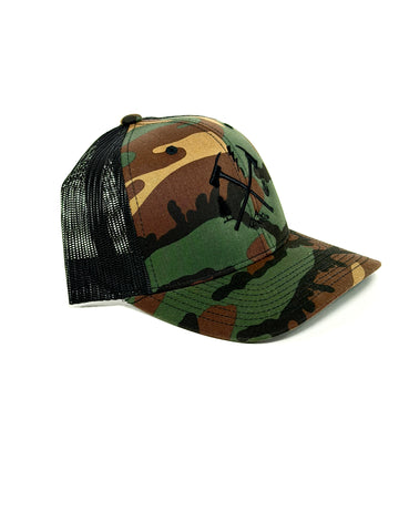 0462 - SNAPBACK/CURVED BILL CAMO/BLACK