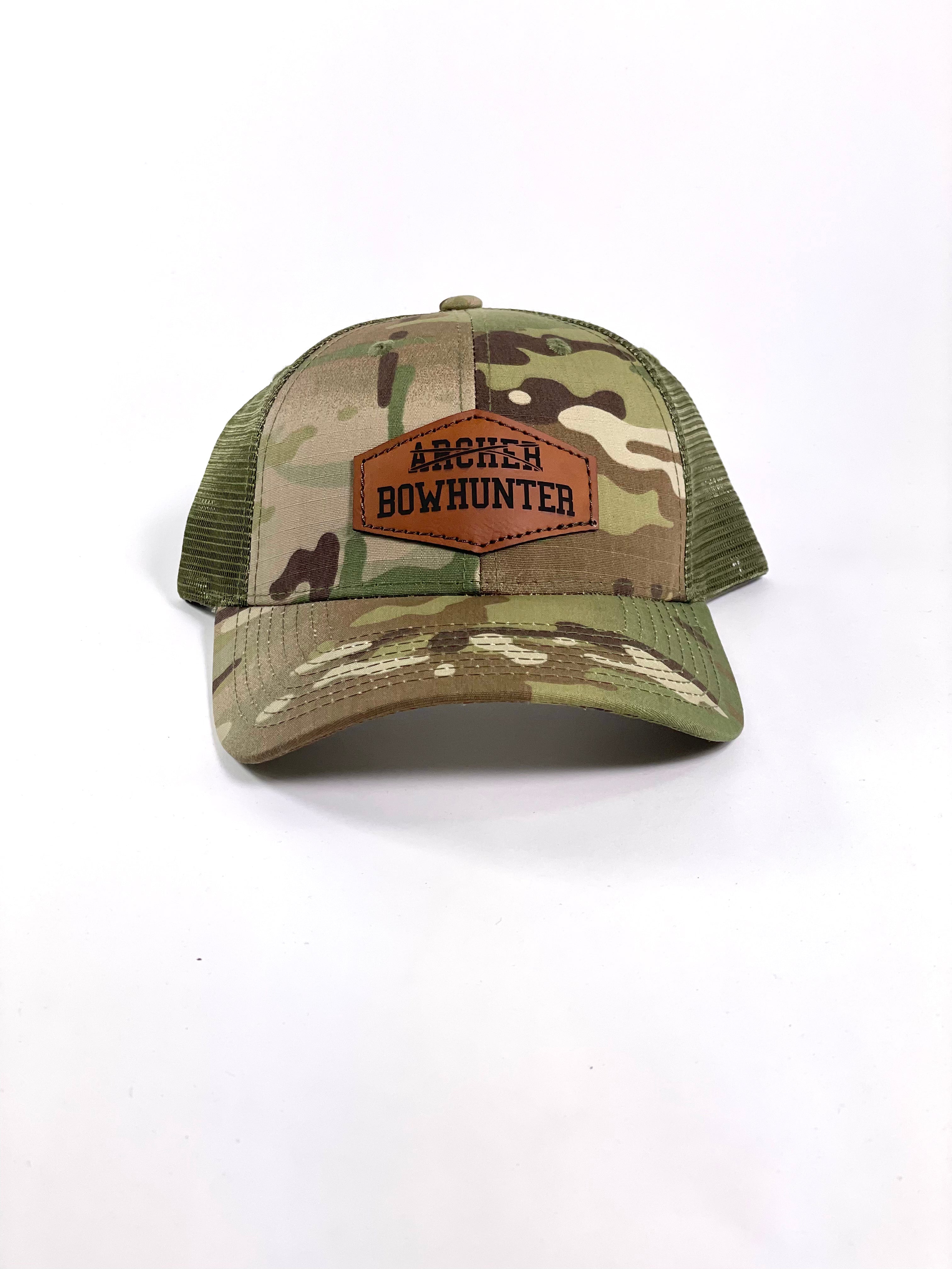 BOWHUNTER CAMO GREEN SNAPBACK HAT