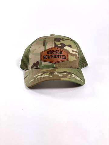 BOWHUNTER - CAMO/GREEN SNAPBACK HAT